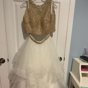 Ellie Wilde skirt and beaded top